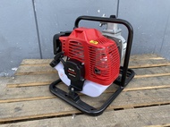 เครื่องสูบน้ำเบนซินแบบหิ้ว RAAMBOO รุ่น RB 10D เครื่องยนต์ 2 จังหวะ ปั้มน้ำขนาด 1 นิ้ว