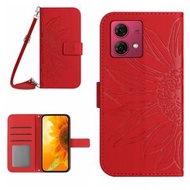 全城熱賣 - 適用於Motorola Moto G84 HT04 膚感太陽花壓花手機皮套帶掛繩（紅色）
