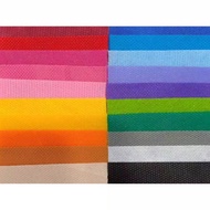 Spunbond Fabric 100x160cm 70/ 75 gsm