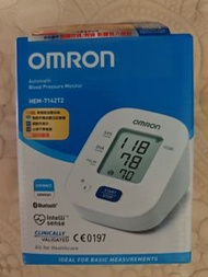 Omron HEM-7142T2 血壓計