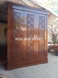 Lemari kayu jati Lemari pakaiyan Lemari pintu 3.Lemari minimalis pintu 3