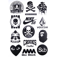 Sticker mix evisu, master mind, de gracon, bape Many Brands