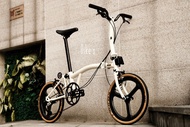 Baike Bike's titanium white paint 8-speed, 7-speed and 4-speed national cloth refitted folding bicycle complete vehicle.