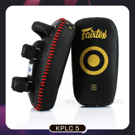 Fairtex Curved Kick Pads KPLC5 Black-gold Muay Thai Training  KPLC5 แฟร์เท็กซ์ เป้าเตะแบบโค้ง สีดำ-ท