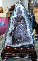 瀀 巴西極品 鈦晶洞 帶方解石 木型紫水晶洞 紫晶洞 17.3kg