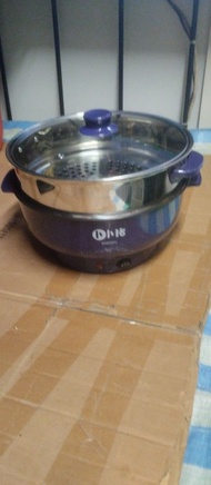 26cm，1000w 電蒸鍋連蒸籠