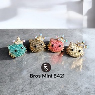 Hello Kitty Mini Brooch B421