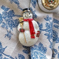 【美國西洋古董飾品】聖誕主題 雪人 掃帚 別針 胸針