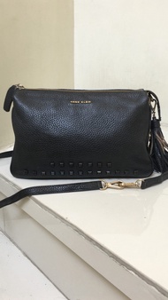 Sling bag anne klein