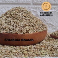 Original fennel seeds, sweet fennel seeds, kitchen spices