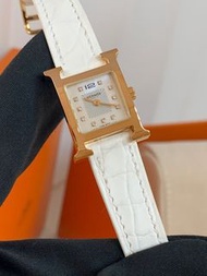 Hermes HEURE H 腕錶，迷你款，21 毫米 白色鱷魚🐊表帶金 鑽石💎字 現貨🔥