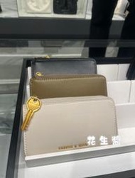 新加坡🇸🇬小CK代購  CHARLES&amp;KEITH 鑰匙拉鍊皮夾 - 黑色/奶油白/橄欖綠