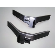 Toshiba 49" 49L3650VM stand