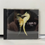 1 CD MUSIC International 3 Colors Red Pure (B10F18)