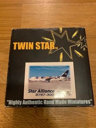 1:400 ANA B767-300 star alliance 飛機模型
