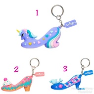 GANTUNGAN Smiggle Shoe Fantasy Keyring - Original Smiggle Hanger