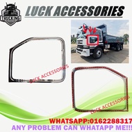 NISSAN CW520 DOOR WINDOW GARNISH CHROME LH