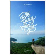 Book - Shoes with Weared Heels - Renaissance