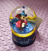 清收藏迪士尼米奇水晶球
