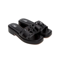 O&B รองเท้าหนังแพะส้น 1.5 นิ้ว รุ่น OANDB PLATFORM SANDALS IN BEYOND BLACK-11210SG00116F_U4BKXX