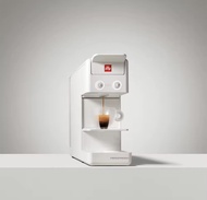 illy เครื่องชงกาแฟแคปซูลอิลลี่ iperespresso Coffee Machine รุ่น Y3.3