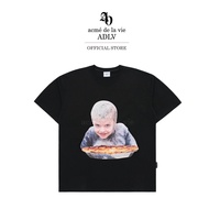 ADLV [acme de la vie] เสื้อยืด Oversize รุ่น Baby Face Pie Boy Short Sleeve T-Shirt Black (50251OBFS