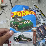 Hot wheels porsche 911 rallye
