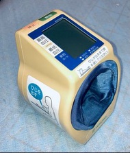 日本製 Terumo ES-P2000 臂筒式 自動血壓計 電子血壓計 Blood Pressure Monitor