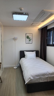 Monstera 203_Cozy Solo Studio Near Metro and Bus