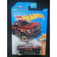 Hotwheels 17 ford f-150 raptor.