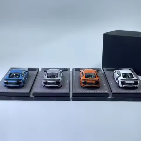 For GRYNING1:64 Audi Audi R8 GT resin car model simulation ornament high-end limited collection