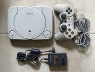 日版 PS SONY PLAYSTATION SCPH-100 PS ONE SLIM CONSOLE PS1 最後一代迷你薄身主機 （無改機 全正常