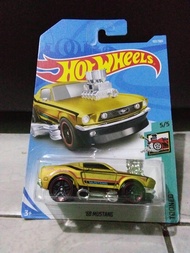 Hot wheels 68 MUSTANG