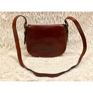 Leather Bag Vintage Second Hand OROTON Brand Good Condition There Are 2 Large Compartments Clean Ins