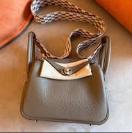 🎠✨Hermes Mini Lindy 大象灰 編織帶✨🎠