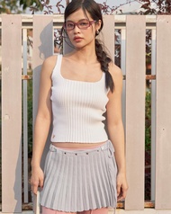 CUPPA - WAFER Basic Knit Top (3 สี) เสื้อกล้ามไหมพรม ลายทอ Rib 3 ระดับ เก็บทรง มีกระดุมซ่อนด้านหลัง 