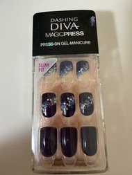 Dashing Diva Magic Press 凝膠美甲貼片