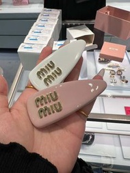 Miu Miu 琺瑯光面髮夾