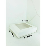 5 pcs White Mica Box 22x22x5 Ivory Lamination 365 Gsm