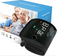 Blood Pressure Monitors Wrist, Wrist Blood Pressure Monitor with Touch Screen, Voice Broadcast, 2 Us