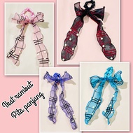 Long checkered ribbon hair tie