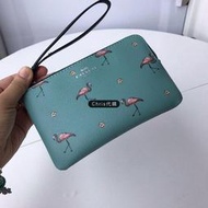 Chris精品代購 COACH 寇馳 30217 新款 火烈鳥 鯊魚 小碎花手拿包 手腕包 零錢包 原裝正品 美國代購