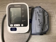 OMRON(HEM -7130) 血壓計