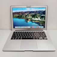 MacBook Air 13  吋  2013  i5 4G 256G
