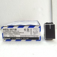 Mata Saklar Panasonic WESJ 5571H Mata Saklar Ada Indikator Lampu Nyala Tipe Style-E WESJ5571H Nyala 