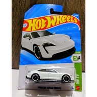 Hotwheels Porsche Taycan Turbo S