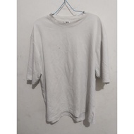 Uniqlo Airism White