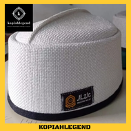 SONGKOK  HITAM DAN PUTIH