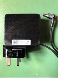 SAMSUNG 14V 1.79A 25W 6.5mm-4.4mm AC Adapter 充電器 火牛 A2514_MPNL