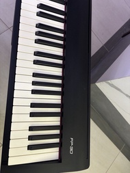 Roland digital piano fp30 with x stand and pedal and bag
